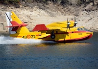Anonymous aviation photographer-AIRE.ORG. Click to see full size photo