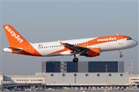 Gabriele Fontana - Tuscan Aviation. Click to see full size photo