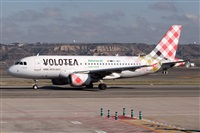 �Sergio Cambronero - Asociaci�n AIRE. Click to see full size photo