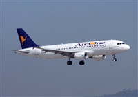 Adolfmalet-Spotters Barcelona-El Prat. Click to see full size photo