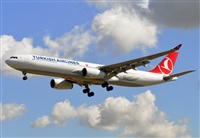 Adolfmalet-Spotters Barcelona-El Prat. Click to see full size photo