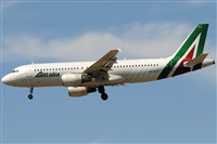 Gabriele Fontana - Tuscan Aviation. Click to see full size photo