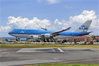 Robert J Cijntje. Click to see full size photo