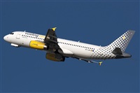 Yolanda Blay - Spotters Barcelona - El Prat. Click to see full size photo