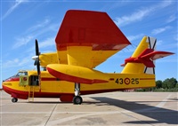 Anonymous aviation photographer-AIRE.ORG. Click to see full size photo