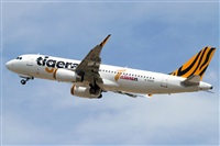 Cele - Spotters BCN. Click to see full size photo