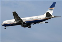 Adolfmalet-Spotters Barcelona-El Prat. Click to see full size photo
