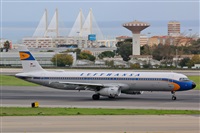 Rodrigo Carvalho - Noisy Spotters. Click to see full size photo