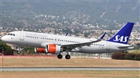 Jos Luis Moreno Menjbar - Plane Spotter Freelance. Click to see full size photo