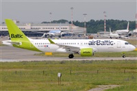 Gabriele Fontana - Tuscan Aviation. Click to see full size photo