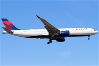 �C�sar Prieto. Click to see full size photo