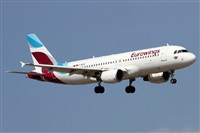 �Alfonso Sol�s - Asociaci�n Canary Islands Spotting. Click to see full size photo