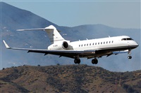 �Manuel Fernandez. Click to see full size photo