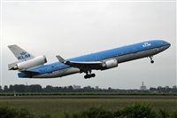 Cele - Spotters BCN. Click to see full size photo