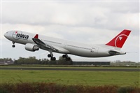 Rodrigo Carvalho - Noisy Spotters. Click to see full size photo
