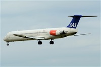Adolfmalet-Spotters Barcelona-El Prat. Click to see full size photo
