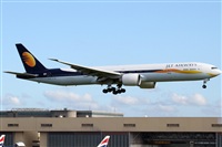 Rubn Gil - Noisy Spotters. Click to see full size photo
