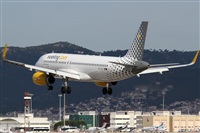 Rubn Gil - Noisy Spotters. Click to see full size photo