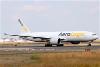 Rodrigo Carvalho - Noisy Spotters. Click to see full size photo