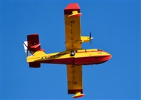Anonymous aviation photographer-AIRE.ORG. Click to see full size photo