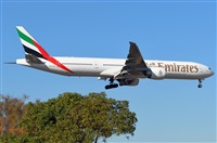 Adolfmalet-Spotters Barcelona-El Prat. Click to see full size photo