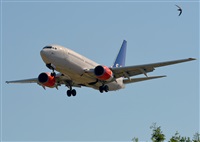 Adolfmalet-Spotters Barcelona-El Prat. Click to see full size photo