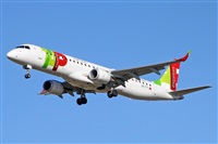Jordi Rull Dalmau.Spotters BCN-El Prat. Click to see full size photo