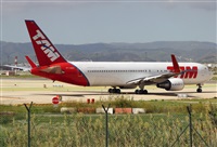 Jordi Rull Dalmau.Spotters BCN-El Prat. Click to see full size photo