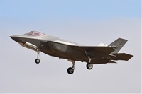 Anonymous aviation photographer-AIRE.ORG. Click to see full size photo