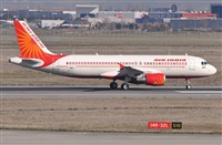 Rubn Gil - Noisy Spotters. Click to see full size photo