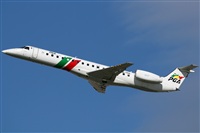 Rodrigo Carvalho - Noisy Spotters. Click to see full size photo