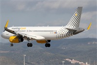 Rubn Gil - Noisy Spotters. Click to see full size photo