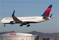 Jose Bornay - Spotters Barcelona - El Prat. Click to see full size photo