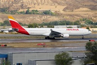 Jordi Rull Dalmau.Spotters BCN-El Prat. Click to see full size photo