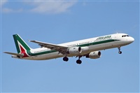 Jordi Rull Dalmau.Spotters BCN-El Prat. Click to see full size photo