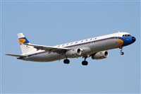 Jordi Rull Dalmau.Spotters BCN-El Prat. Click to see full size photo
