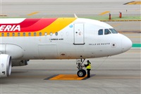 Pere  Escala - Spotters Barcelona-El Prat. Click to see full size photo