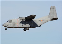 Anonymous aviation photographer-AIRE.ORG. Click to see full size photo