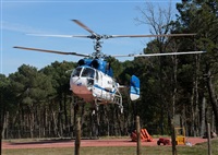 Anonymous aviation photographer-AIRE.ORG. Click to see full size photo