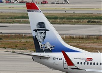 Adolfmalet-Spotters Barcelona-El Prat. Click to see full size photo