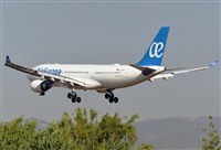 Adolfmalet-Spotters Barcelona-El Prat. Click to see full size photo