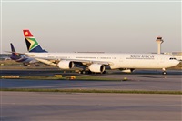 Rubn Gil - Noisy Spotters. Click to see full size photo