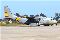 Manuel Fernandez. Click to see full size photo