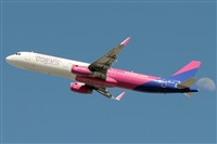 Gabriele Fontana - Tuscan Aviation. Click to see full size photo