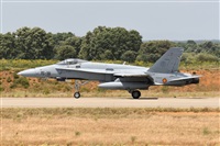 Anonymous aviation photographer-AIRE.ORG. Click to see full size photo