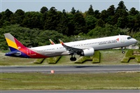 �C�sar Prieto. Click to see full size photo