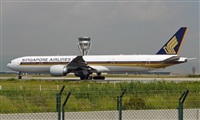 Pere  Escala - Spotters Barcelona-El Prat. Click to see full size photo