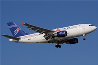 Rodrigo Carvalho - Noisy Spotters. Click to see full size photo