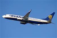 Jordi Rull Dalmau.Spotters BCN-El Prat. Click to see full size photo