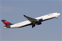 Adolfmalet-Spotters Barcelona-El Prat. Click to see full size photo